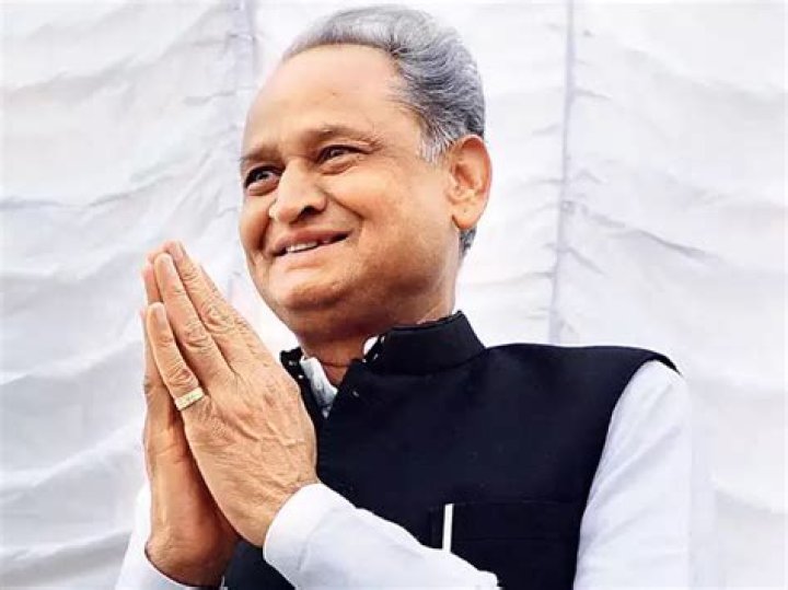 Ashok Gehlot Height, Weight, Net Worth, Age, Birthday, Wikipedia, Who, Nationality, Biography