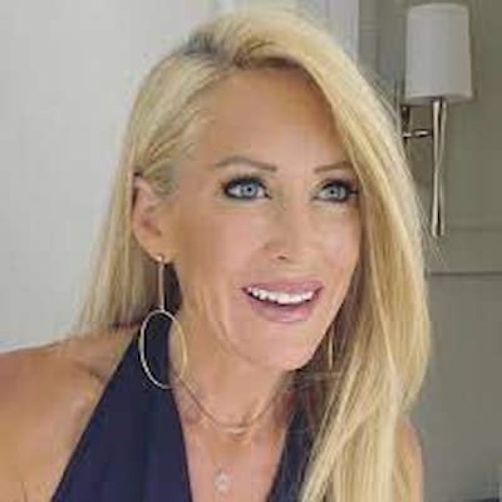 Beth McLeod Height, Weight, Net Worth, Age, Birthday, Wikipedia, Who, Instagram, Biography