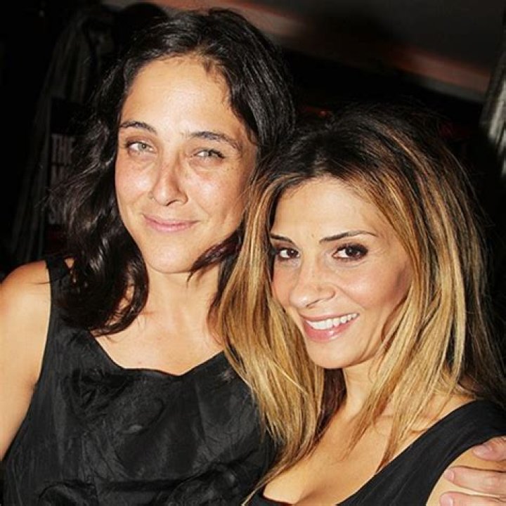 
Callie Thorne Parents Are Karen Silver Thorne And Stuart Ewen Thorne 