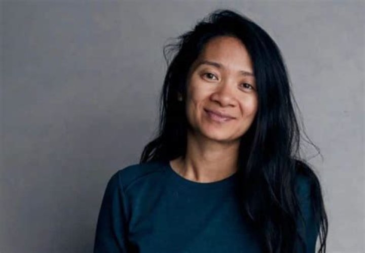 Chloé Zhao Height, Weight, Net Worth, Age, Birthday, Wikipedia, Who, Nationality, Biography