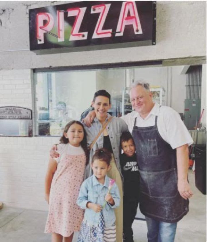 Chris Bianco Wife Mia Bianco Has Helped Him Out In The Pizza Business