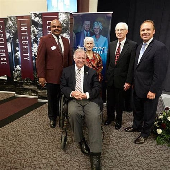 
Clear Channel Communications Chairman, Lowry Mays, dies at 87 