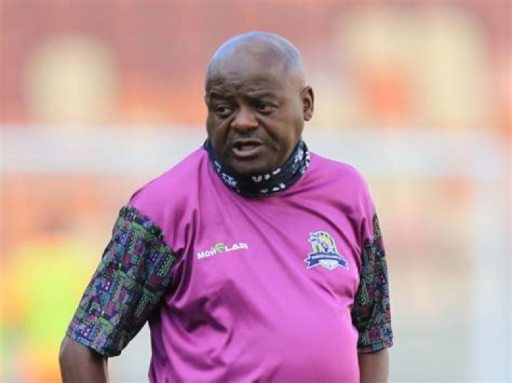 
Dan Malesela Height, Weight, Net Worth, Age, Birthday, Wikipedia, Who, Nationality, Biography 