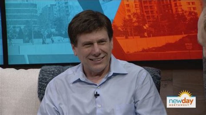 
David Mikkelson Age, Birthday, Wikipedia, Who, Nationality, Biography 