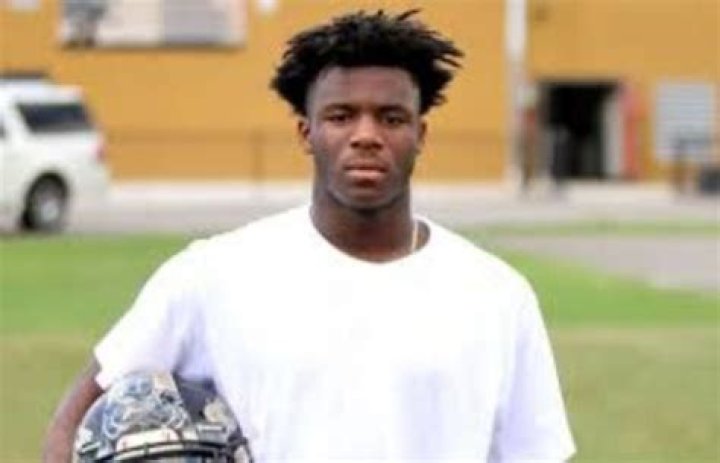 Dexter Rentz Height, Weight, Net Worth, Age, Birthday, Wikipedia, Who, Nationality, Biography