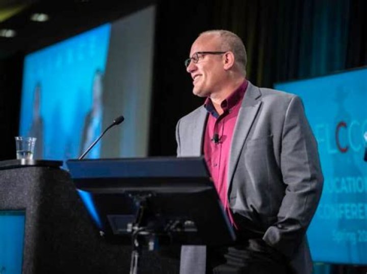 
Dr. Pierre Kory Height, Weight, Net Worth, Age, Birthday, Wikipedia, Who, Nationality, Biography 