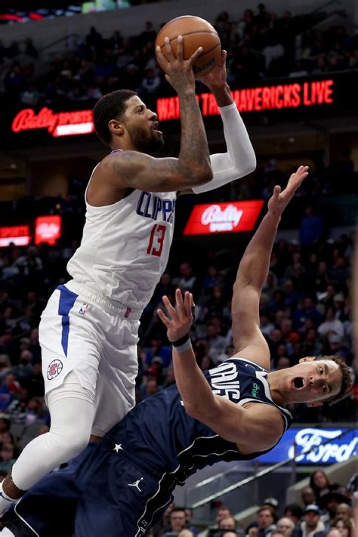 
Dwight Powell Height, Weight, Net Worth, Age, Birthday, Wikipedia, Who, Nationality, Biography 