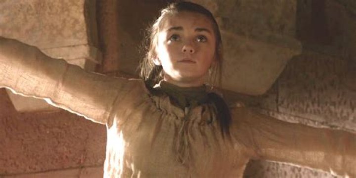 
Game of Thrones: How Arya Fulfilled Melisandre’s “Green Eyes” Prophecy 