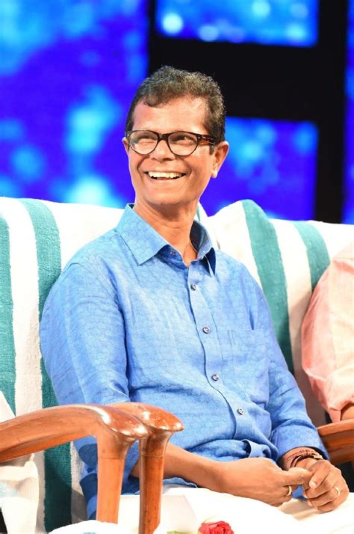 Indrans Height, Weight, Net Worth, Age, Birthday, Wikipedia, Who, Instagram, Biography