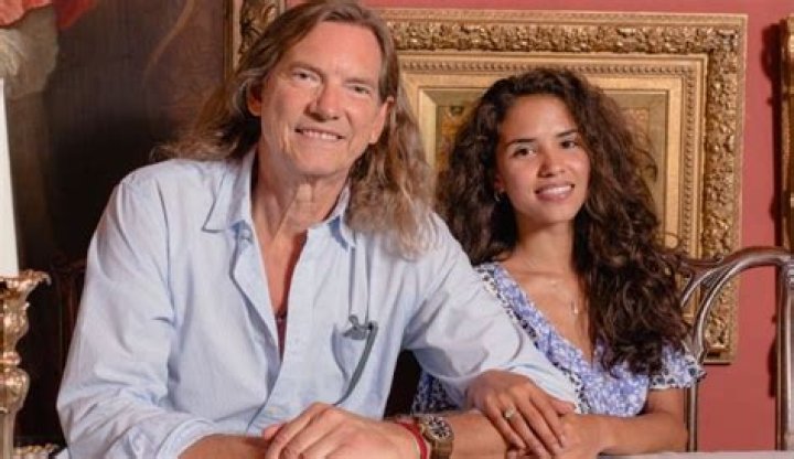 
Kit Thompson Height, Weight, Net Worth, Age, Birthday, Wikipedia, Who, Nationality, Biography 