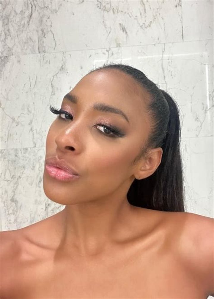 Merribeth Brown Height, Weight, Net Worth, Age, Birthday, Wikipedia, Who, Instagram, Biography