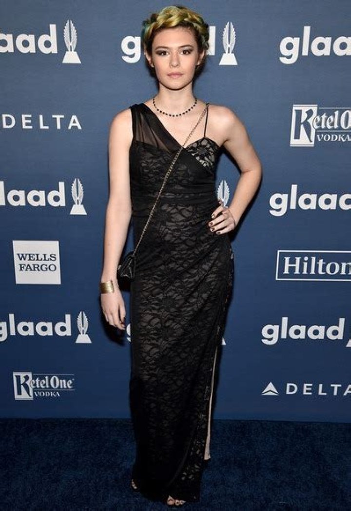 
Nicole Maines Height, Weight, Net Worth, Age, Birthday, Wikipedia, Who, Nationality, Biography 