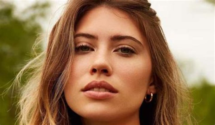 
Nikki Murci Height, Weight, Net Worth, Age, Birthday, Wikipedia, Who, Nationality, Biography 