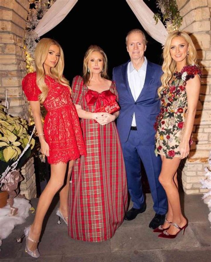 
Paris Hilton Shares Throwback Photos with Mom Kathy and Sister Nicky in Matching Christmas Dresses 