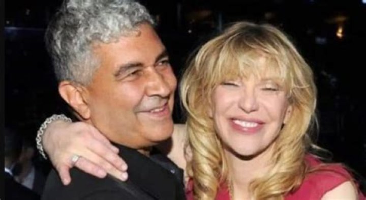 Pat Smear is Married to Wife: Jena Cardwell. Kids