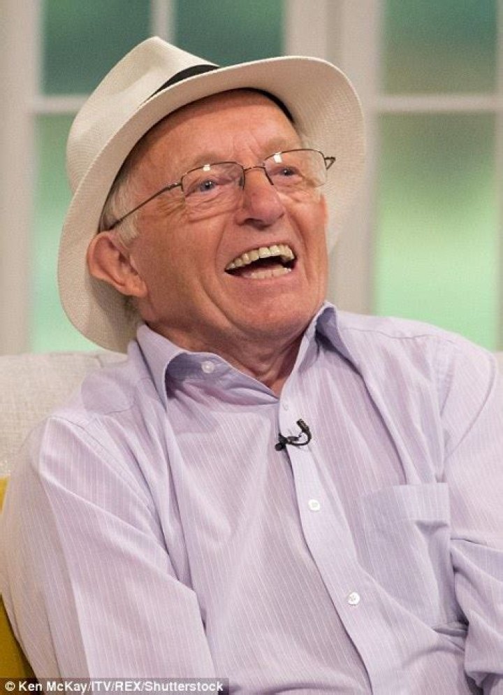 
Paul Daniels Cause of Death, How did Paul Daniels Die? 