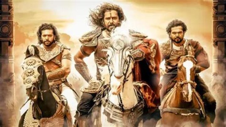 
PS1 becomes first Tamil film to gross over 80 crore on day 1 