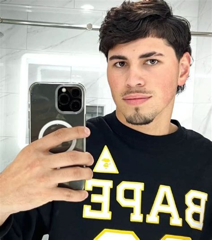 
Ryan Neal Height, Age, Who, Girlfriend, Biography, Wiki, Net Worth 