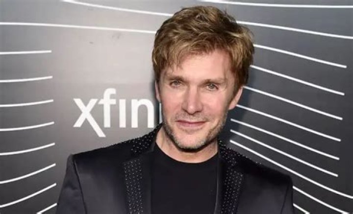 Vic Mignogna Height, Weight, Net Worth, Age, Birthday, Wikipedia, Who, Instagram, Biography