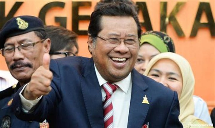 
What Happened To Khalid Ibrahim? Malaysian Politician Passed Away – Death Cause Revealed 