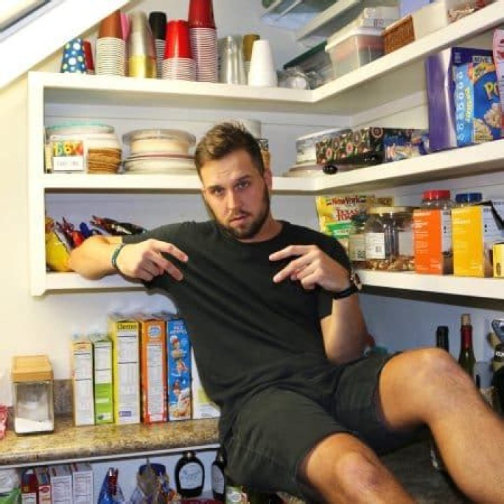 Where does Trey Kennedy live? Is he married? Wife, Net Worth